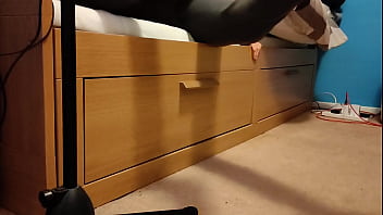 Preview 3 of Execise Xxx - Pass It On - Part 1 (barefoot Vore)