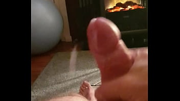 Preview 2 of Mature Lesbian Stranop - cuming