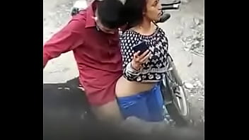 Preview 3 of Tamil Bf Download - Uno rapidito...