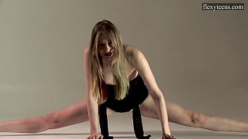 Preview 2 of Jodha Akbar Porn - Ballerina dancer from Russia called Sofia Zhiraf