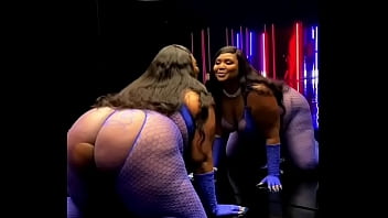 Preview 1 of Thief Diamond In Ass Hole - LIZZO SEXY INSTAGRAM VIDEOS 2