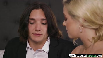 Preview 1 of I Am Shark - Stepfather and Stepmother devour their stepson&#039_s girlfriend&#039_s pussy,  penetrating and licking her juicy pussy as a family. - www.FuckmilyStrokes.com
