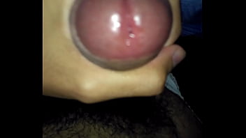 Preview 2 of Sex Aishwarya Rae - Batendo uma punheta escondido