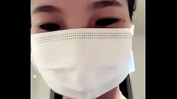 Preview 2 of British Mom Waiting Son Shower - 同城约炮APP漂亮小姐姐大学生《6z5.cc》手机直播美乳小护士浴室洗澡秀皮肤粉嫩漏逼自摸很是诱惑喜欢不要错过