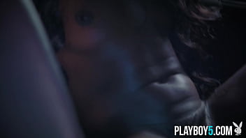 Preview 4 of All Hirone Pon - Big booty black MILF Ana Foxxx gives a full striptease in an SUV