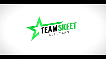 Preview 1 of Www Xxx Animal Sex Porn - One Dirty Mechanic by TeamSkeet AllStars Featuring Anya Olsen &amp_ Peter Green