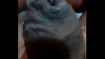Preview 1 of Flaca De Buena Colita Desnuda - Pr&iacute_ncipe carioca se masturbando