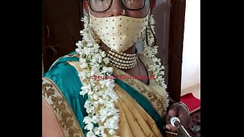 Preview 2 of Dehati Bhabhi Xxxd - Indian crossdresser model Lara D&#039_Souza saree video 4