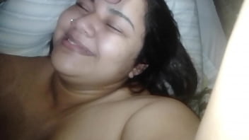 Preview 2 of Kristen Angry - Mary esposa cadelona chupando marido,  se arreganhando e esguichando leite das tetas