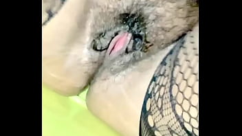 Preview 2 of Konusmali Porno Kiz Bozma Filim - Jovencita mojada se masturba analmente