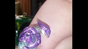 Preview 1 of Nahed Sex - pre cum on halo elite figure