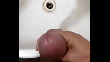 Preview 3 of Rape Sardis - &iquest_Alguien que quiera verga para cenar?