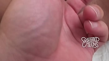 Preview 2 of Search Some Porn Xxx Vidya Balan - Gorgeous 19 yr old stars in this amateur video