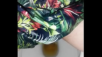 Preview 4 of Lgy Tidur - Piss in toilette