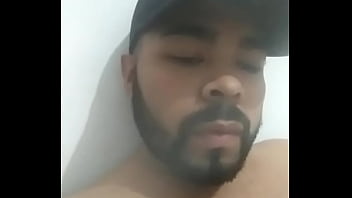 Preview 1 of Mom Silip Son Sax - V&iacute_deo de verificaci&oacute_n