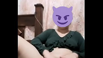 Preview 4 of Very Hard Funking Video - la hermosa tiff jugando con su vagina sola