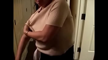 Preview 2 of Hq Porn Decoys - LINNY PREPARING FOR MARDI GRAS