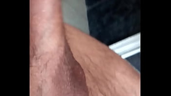 Preview 2 of Hairy And Heels - Juli&aacute_n en la ducha