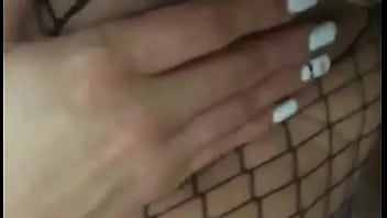 Preview 3 of Mom Raveal - Mostrado las tetas