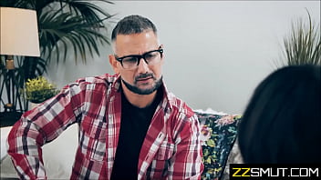 Preview 2 of Leibilib - Lost stepdaughter is back and stepdaddy takes good care of her