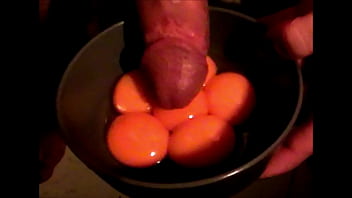 Preview 2 of Kumari Dulahn - Watch the artist have fun with his dick