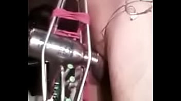 Preview 2 of Pinoy Viral Scandal - botella electrica pone dura mi verga