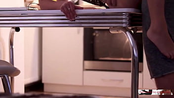 Preview 4 of Vidio Hot Negro - Quick fuck before dinner. Amateur homemade. No explicit content