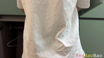 Preview 1 of Koyla Sex - sexbaobao was fucked when she was packing up her clothes and the white water came out