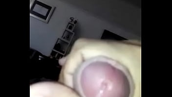 Preview 3 of Mia Khalifa Open His Shirt - Rico y sabroso