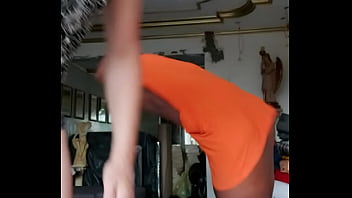 Preview 1 of Hot Delhi Girl Sex Video - Neg&atilde_o voltou pra fuder essa vadia dizendo que nunca sentiu uma boca t&atilde_o gostosa!