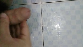 Preview 1 of The Friend S Mother Xxx - Bắn tinh