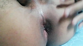 Preview 1 of Koti Ikava - Mostrando mi culito