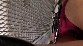 Preview 1 of Car Sex In Indian - Je me fais enculer dans un parking par un inconnu