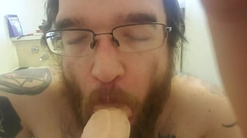 Preview 2 of Mom Sun Xxx Sex Vidos - Trial run of squirting dildo