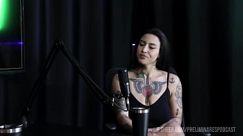 Preview 3 of Ekdam Nyi - MELHORES MOMENTOS DA LEXI MALLET NO PRELIMINARES PODCAST COM BIA HOT - PARTE 1 (WATCH ON: SHEER/RED)