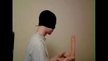 Preview 1 of Kingsvid Pirn - Big dildo throat fucking