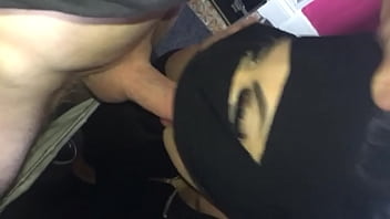 Preview 2 of Girlfriend Monu With Sex Videos - Arab girl sucking Dick in withe Boys hous in UK in the morning the going in the same collage class