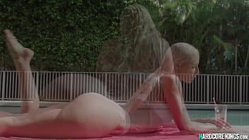 Preview 1 of Xxxxn Viedo - Lesbian couple have sex in the shower