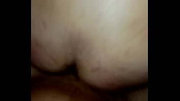 Preview 2 of Rat Me Chupke See Us Ke - Me cacho a mi hermanastro