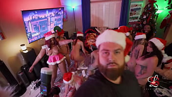 Preview 3 of Fsbk - Christmas Naked Photoshoot WAP