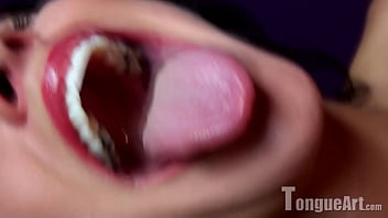 Preview 2 of Animal Doq Sax - Franceska Under My Tongue