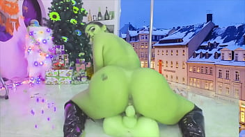 Preview 4 of 18 Inch Big Cock Ten Fuc - grinch caliente se folla en split y baila en el tubo