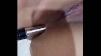 Preview 1 of Fist Hwan - Novinha e o consolo