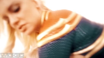 Preview 3 of Prende Il Sole - Captain Marvel Fucked By Supreme Intelligence Aubrey Kate - Wicked