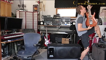 Preview 1 of Keyani Leiget - Me cumming