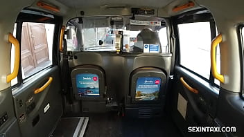 Preview 1 of Jhtnuwp Jtjm56j - Horny blonde showed tits and more to taxi driver