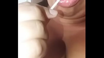 Preview 3 of Niki Xxxxxxhd - Ela gravou um v&iacute_deo dizendo que ia chupar minha pica desse geito