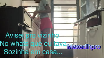 Preview 1 of Mia Kaliffaxxx X - J&aacute_ que &eacute_ natal avisei pro vizinho que eu estava sozinha em casa com sainha de mam&atilde_e Noel e sem calcinha