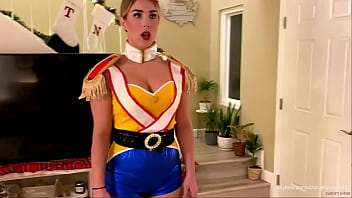 Preview 3 of Sunny Leone Hd Handi - Victoria Elizabeth - the Toy Soldier