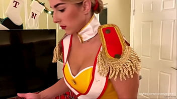 Preview 4 of Sunny Leone Hd Handi - Victoria Elizabeth - the Toy Soldier